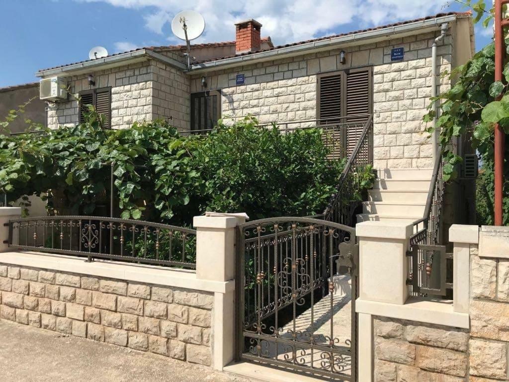 Apartmani Ivelic سوبيتار المظهر الخارجي الصورة